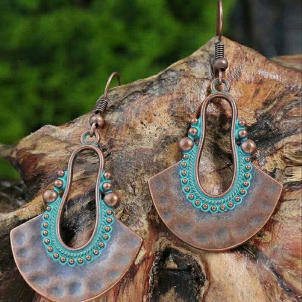 💢5/$10💢  Bohemian Copper and Turquoise Earrings